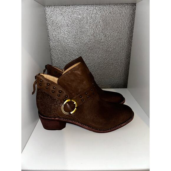 Halsa  Melania  Taupe  Stacked  Heel  Ankle Boot  9M. NWOB - Picture 6 of 12